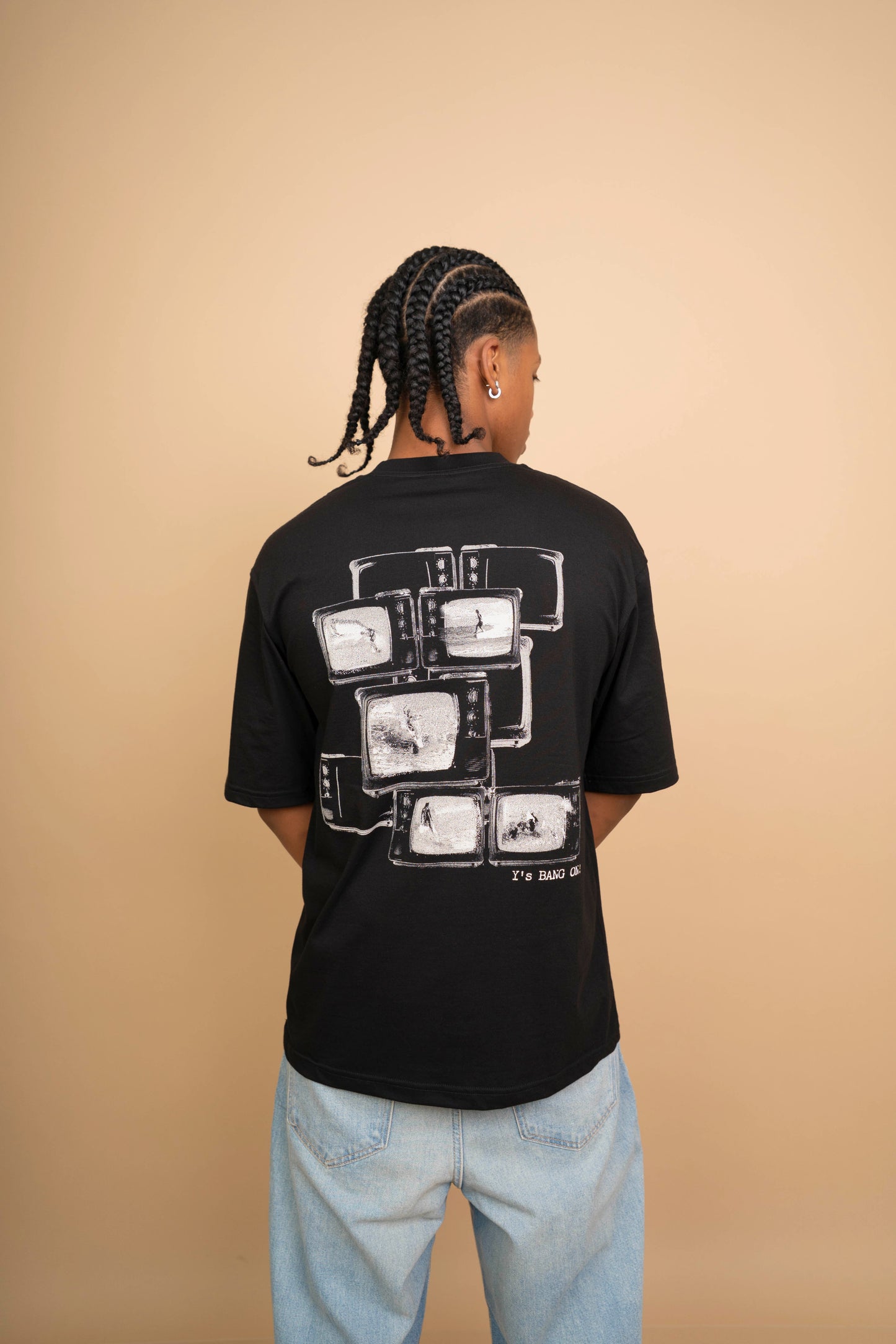 RESTRICTED OVER 24/1